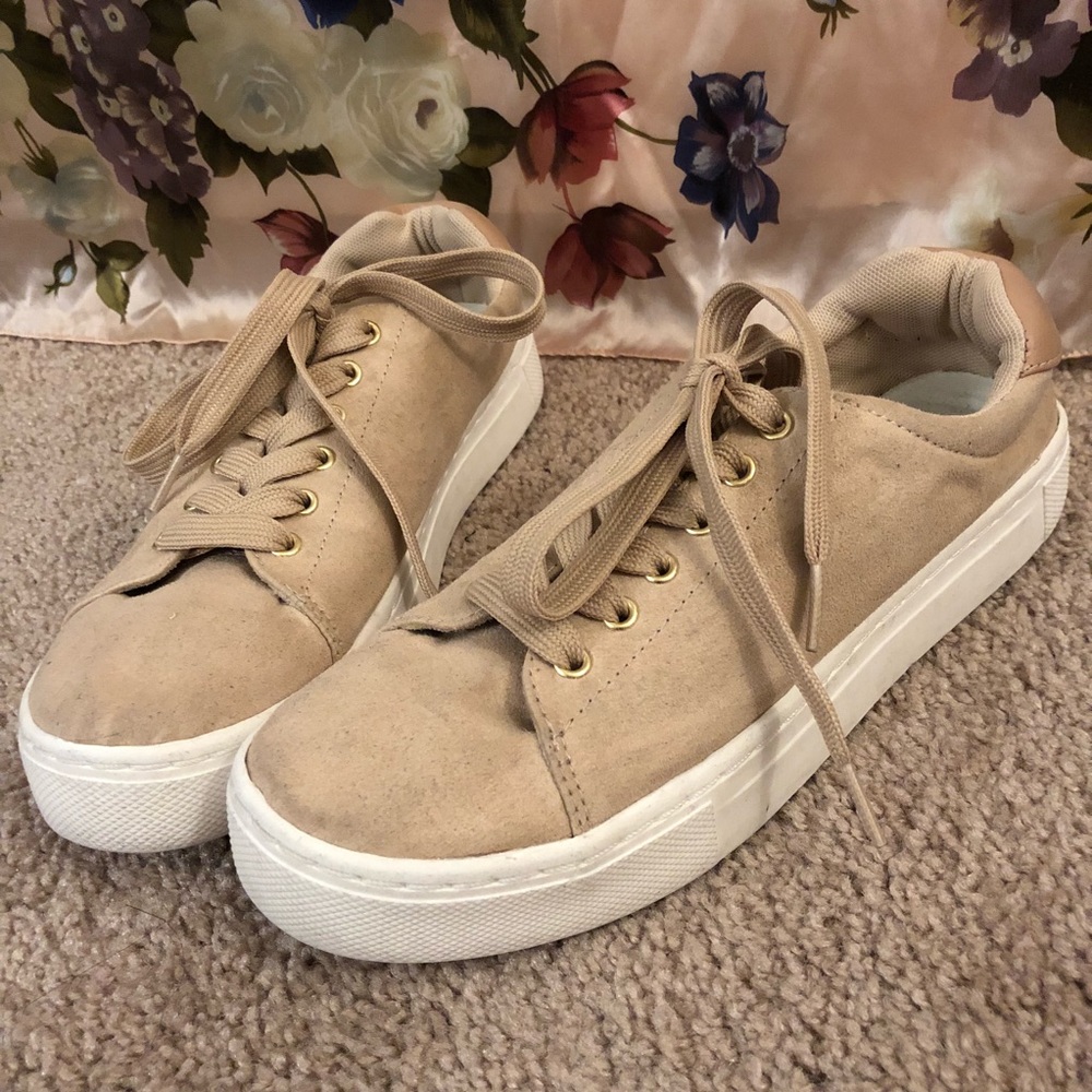 H&M Suede Sneakers